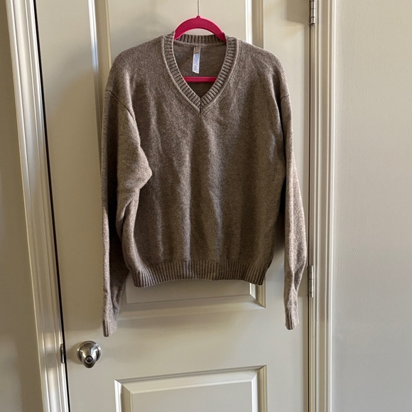 SKIMS Wool Cashmere Over-sized V-Neck Sweater